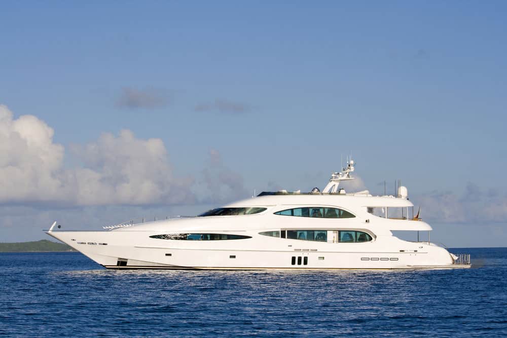 Luxury recreation yacht  