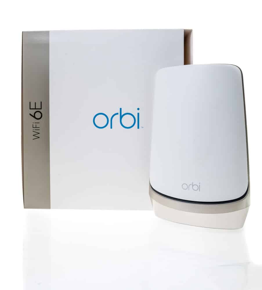 A Netgear Orbi RBK 752, WiFi Mesh System with Four Bands for the Home