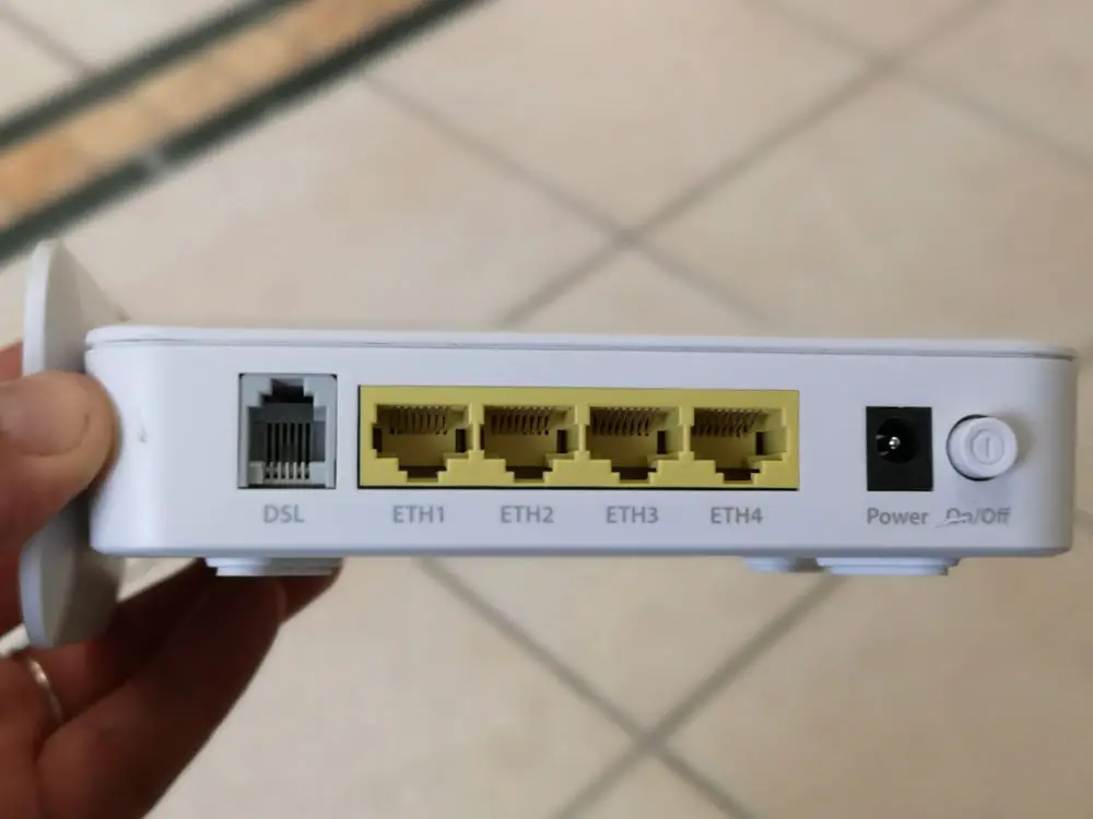 Self-install Optimum Net: Router's ports