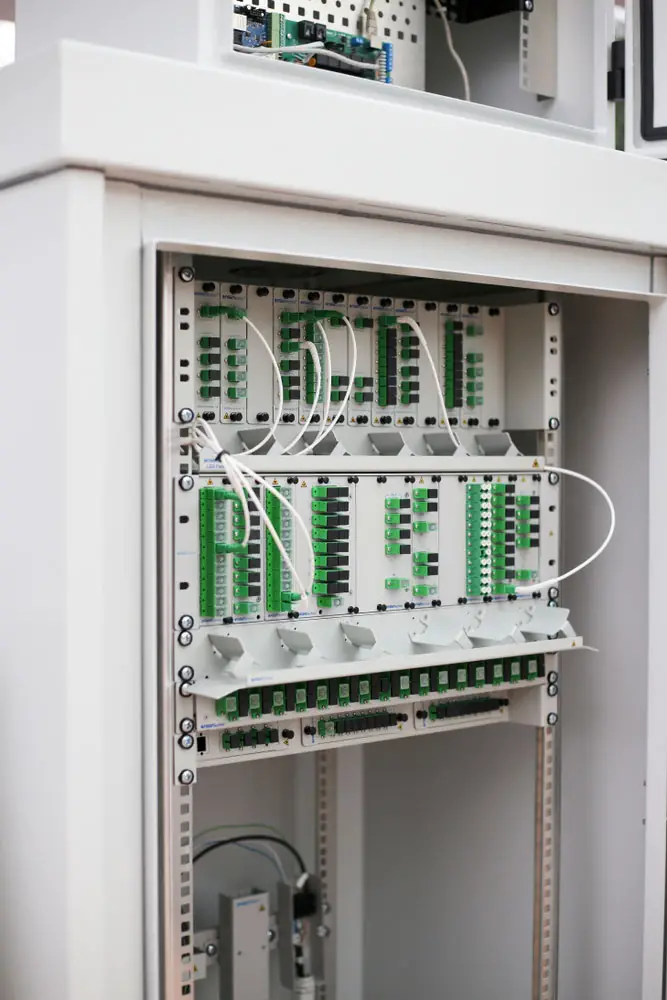 An FTTH equipment in a roadside Fiber distribution cabinet in a Fiber-ready area