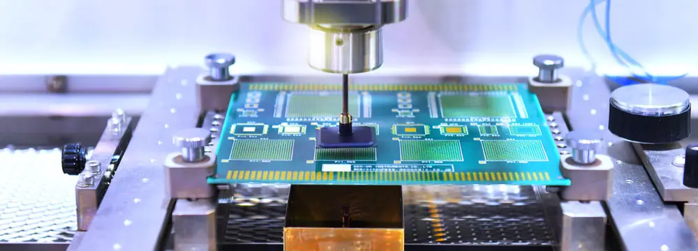 DFM Tools: The process of soldering components during assembly
