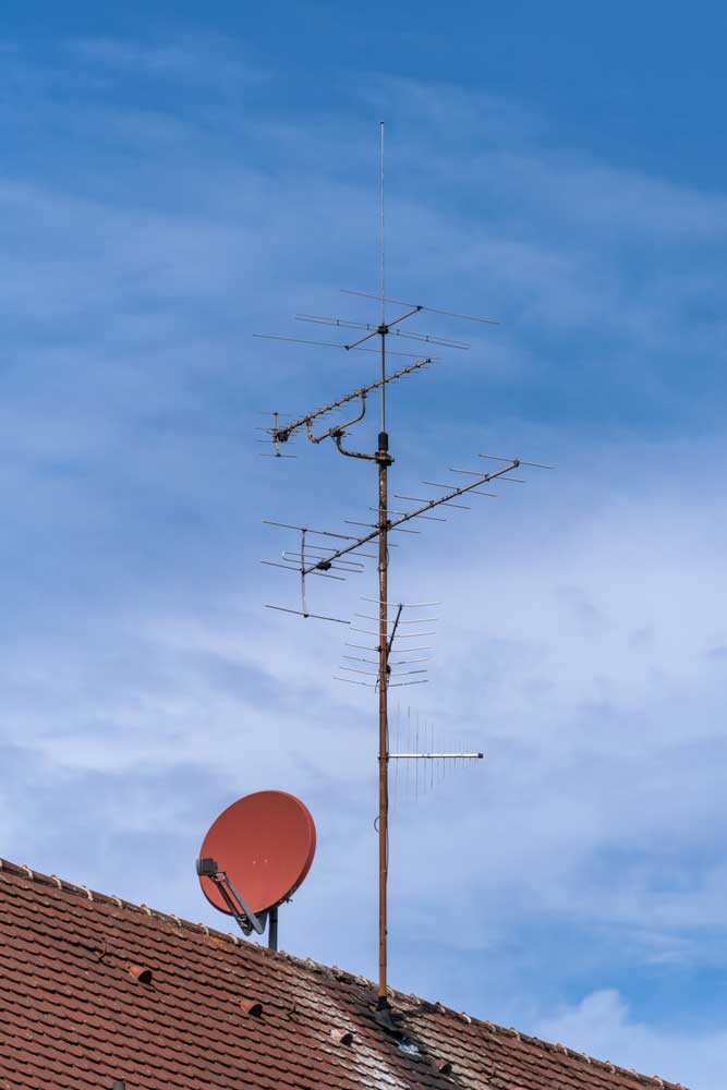 A Yagi-Uda antenna