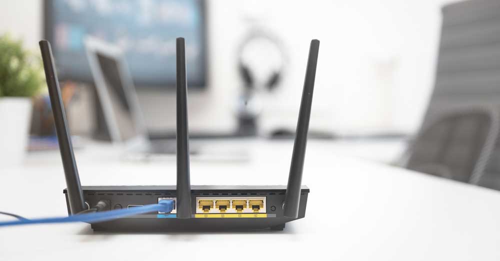 A dual-band wireless router